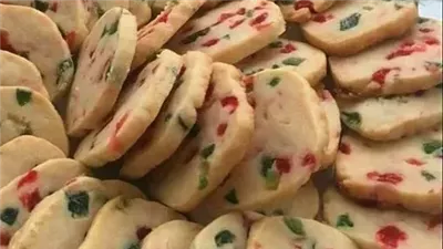 Christmas Maraschino Cherry Shortbread Cookies