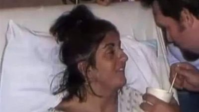 Man Says Goodbye To His Wife As They Took Her Off Life Support, But Then She Utters 5 Words