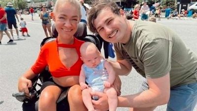 Man Celebrates His “Special Wife” and Their Newborn Baby Despite Doctors’ Grim Predictions