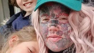 Mom With Over 800 Tattoos Called A Freak – Struggles To Secure Job As Businesses Won’t Hire Her