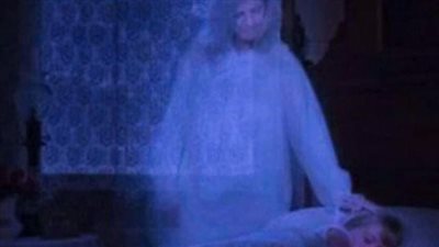 What does it mean when a person who has passed away appears in your dream?