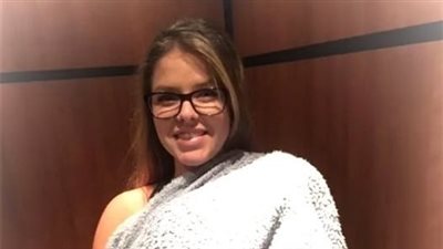 MY DAUGHTER CARRIED A BLANKET COVERING WHAT EVERYONE ASSUMED WAS A CHILD INTO THE HOSPITAL, BUT WHEN SHE REVEALED