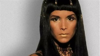 Twenty-four Years Later. What the 52-year-old Lover of Imhotep Looks Like Now