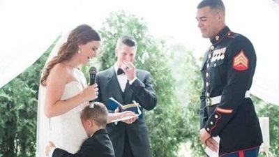 Stepmom delivers special wedding vows to four-year-old – his reaction breaks our hearts