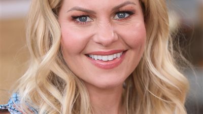 Candace Cameron Bure Reluctant to Apologize After Backlash Over ‘Inappropriate’ Photos With Husband