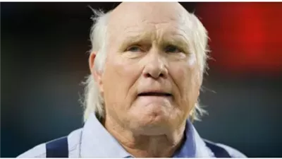 Despite earning millions, Terry Bradshaw has never allowed fame to change who he is.